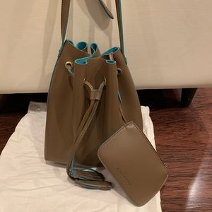 Steve Madden bucket bag